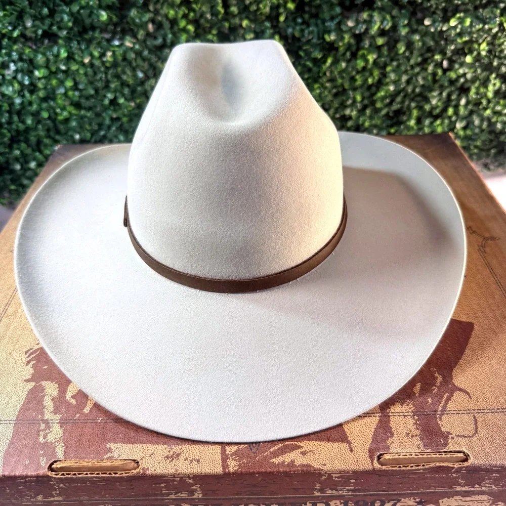 Resistol Duke Cowboy Hat Mens 7 1/8 Silverbelly Good 6X Fur Felt John Wayne
